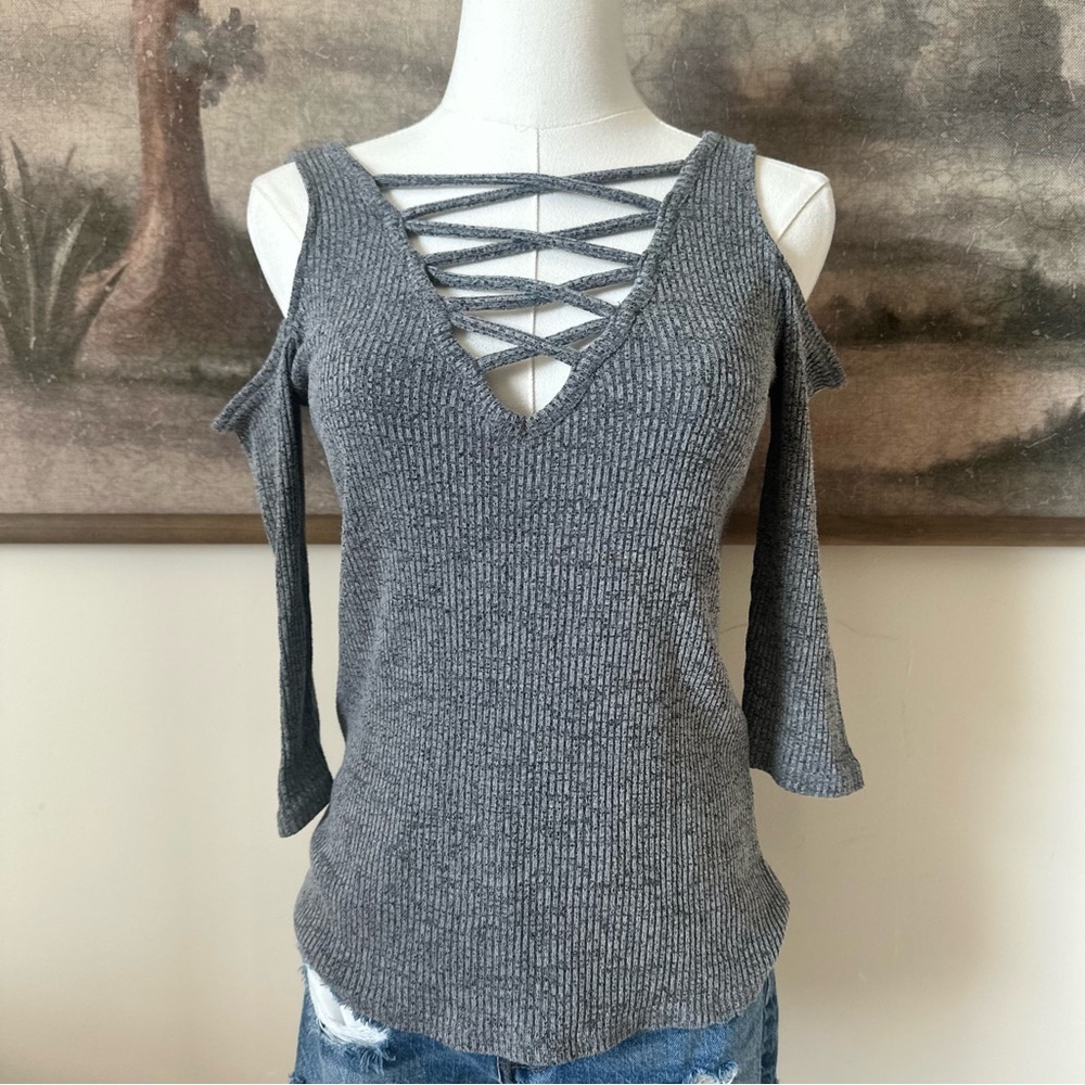 Lucky Brand Off-the-Shoulder Gray Sweater